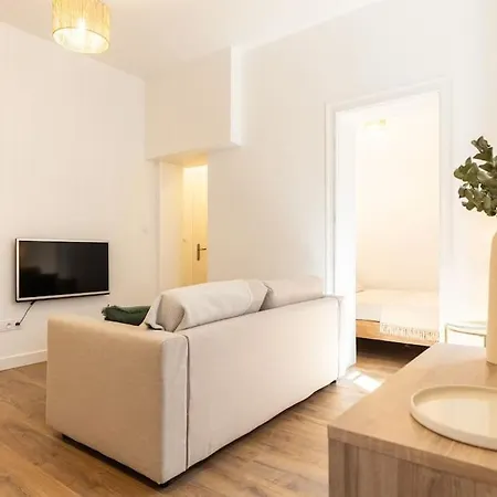 Le Saint-sernin Eclatant Apartment *